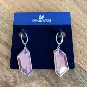 NWT SWAROVSKI pink puzzled pierced earrings